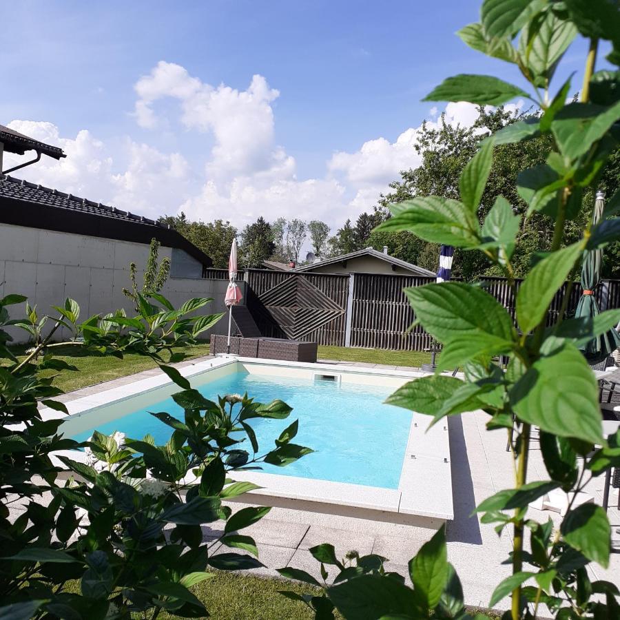Reitbergs Nest Eugendorf Exterior foto
